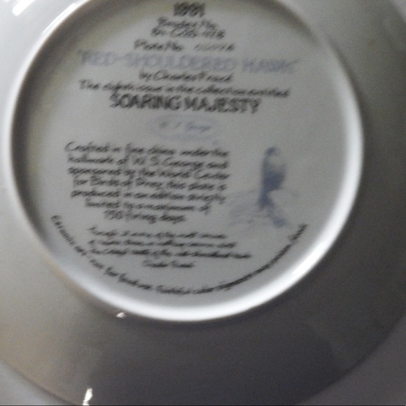 WS George collectable plates - Soaring Majesty collection - Picture 2 of 3